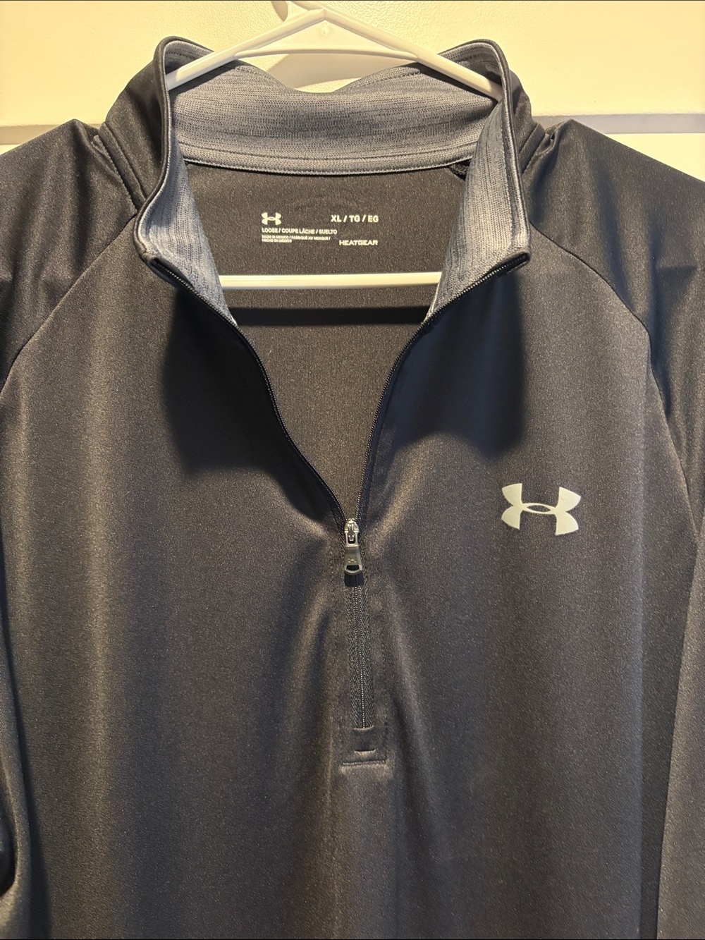 Under Armour Men's Black 1/4 Zip Performance Heatgear Jacket